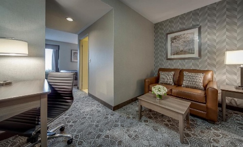 Monte Carlo Inn Markham image 16
