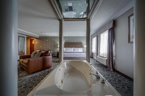 Monte Carlo Inn Markham image 4